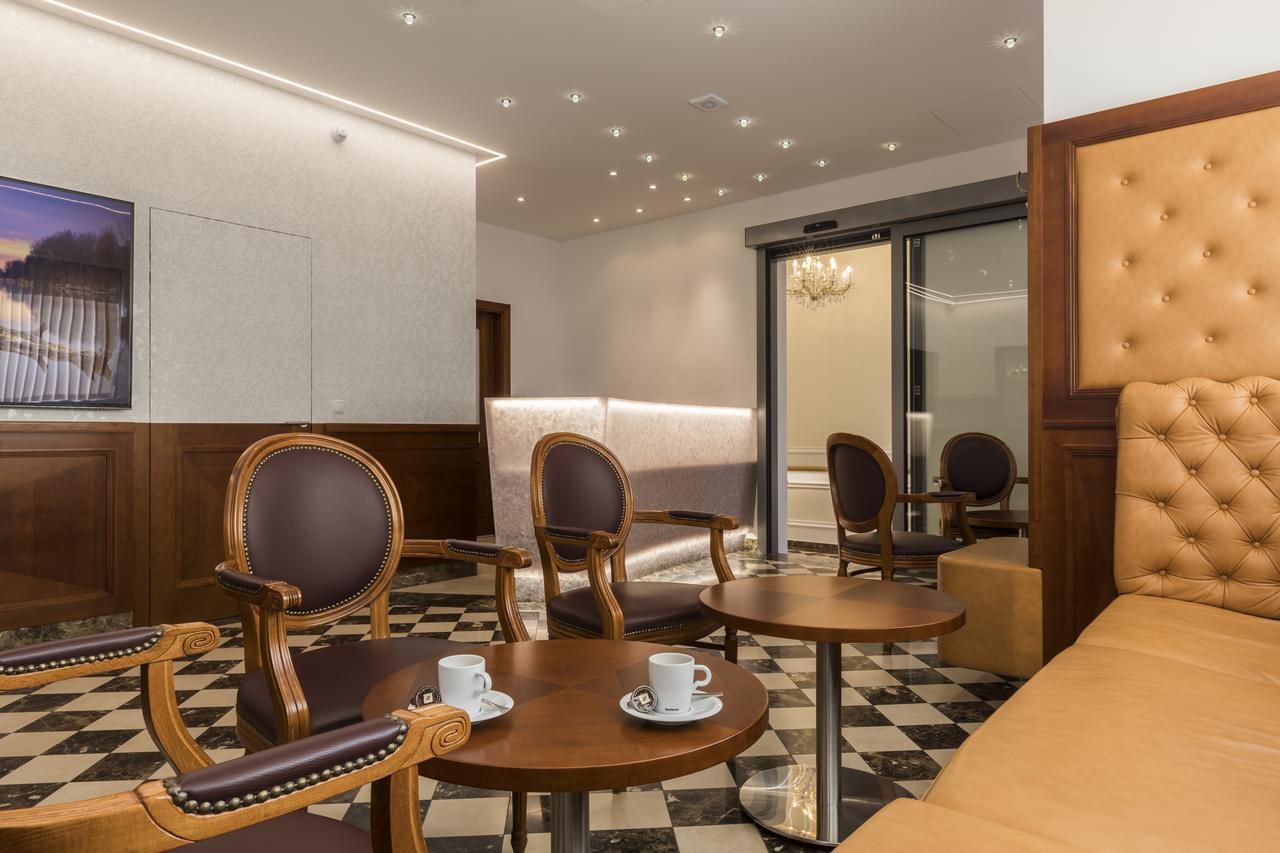 Vienna Grand Apartments City Bagian luar foto