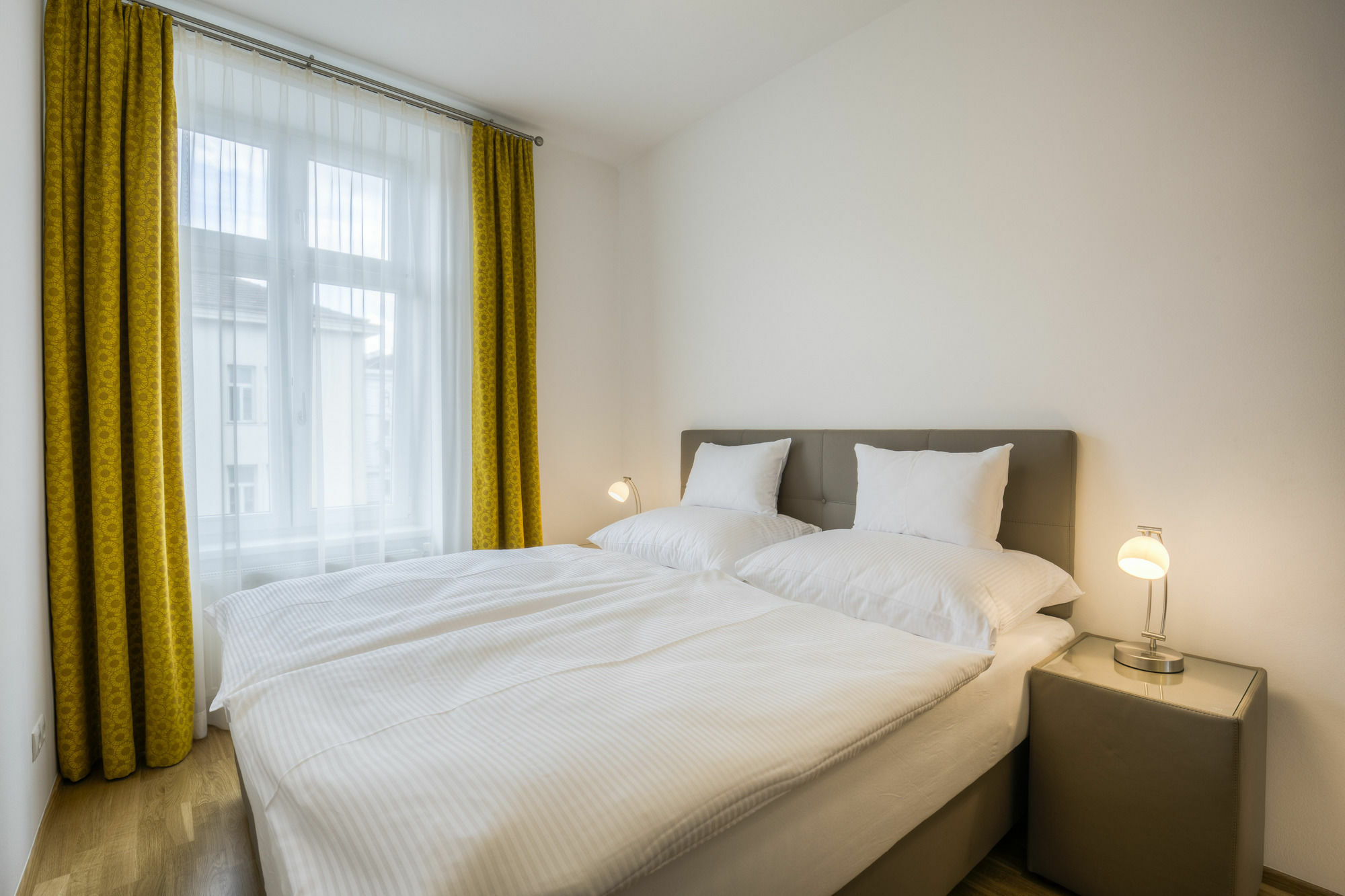 Vienna Grand Apartments City Bagian luar foto