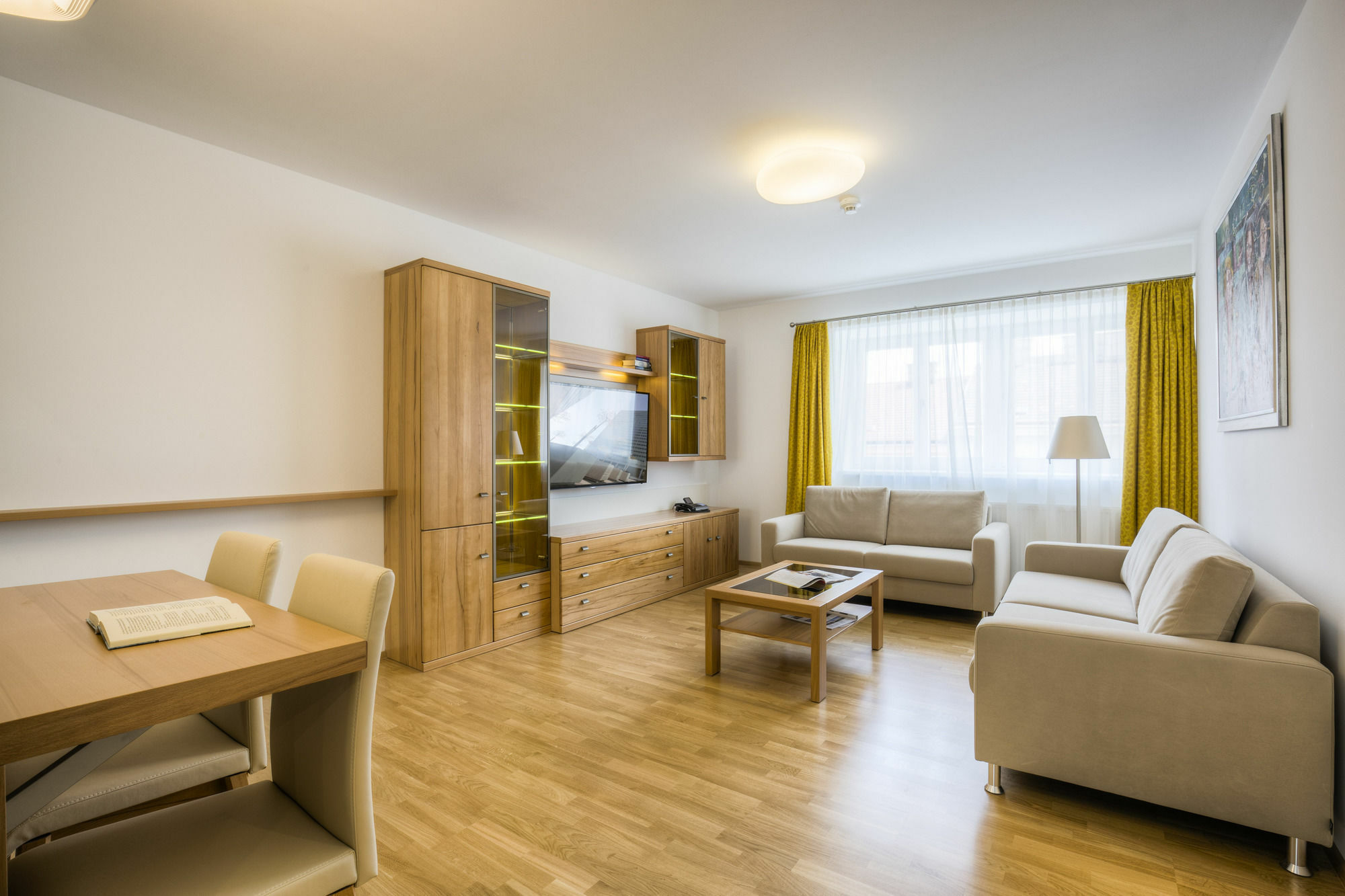 Vienna Grand Apartments City Bagian luar foto