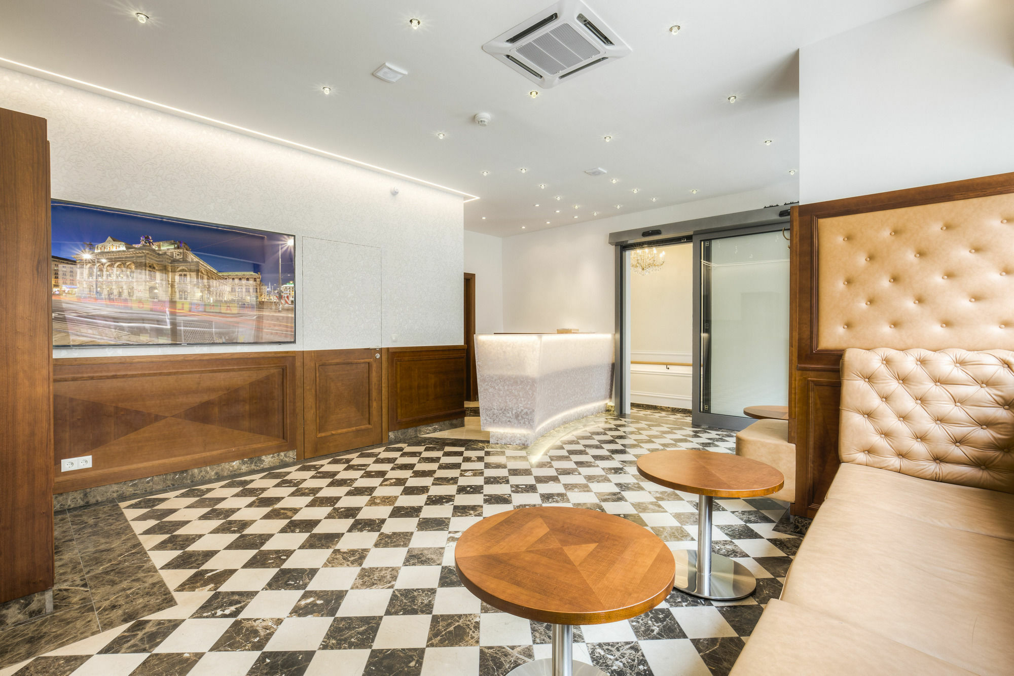 Vienna Grand Apartments City Bagian luar foto